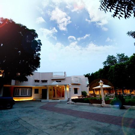 Gajraj The Baneria House אודייפור מראה חיצוני תמונה