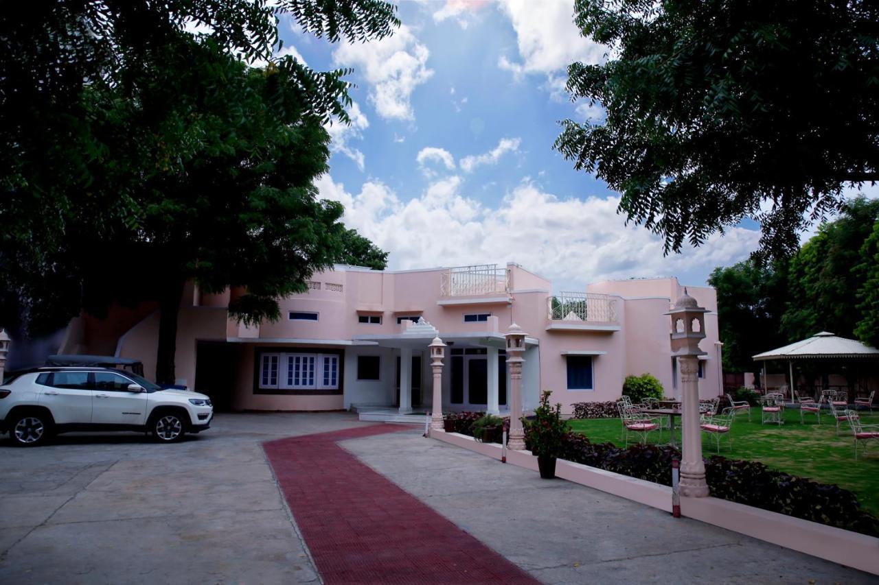 Gajraj The Baneria House אודייפור מראה חיצוני תמונה